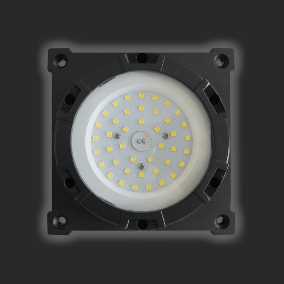 LED Master Flood Light 80 W 15�